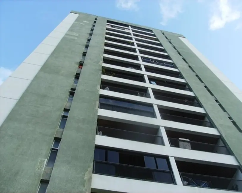 Foto 1 de Apartamento com 3 quartos à venda, 130m2 em Derby, Recife - PE