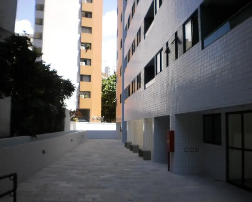 Foto 7 de Apartamento com 3 quartos à venda, 75m2 em Graças, Recife - PE