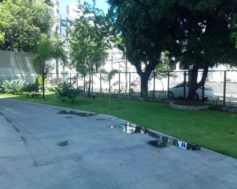 Foto 9 de Apartamento com 4 quartos à venda, 132m2 em Graças, Recife - PE