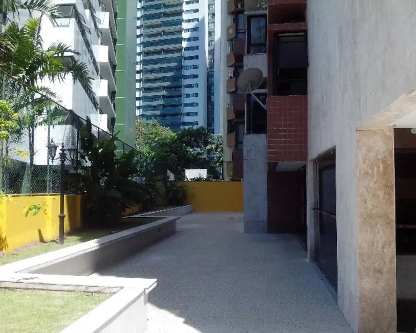 Foto 7 de Apartamento com 4 quartos à venda, 206m2 em Jaqueira, Recife - PE