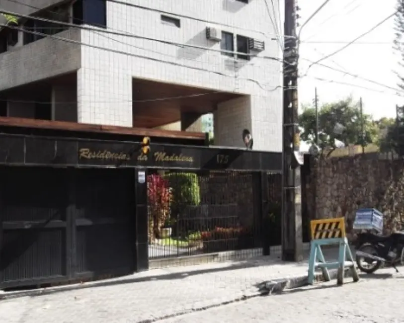 Foto 8 de Apartamento com 4 quartos à venda, 170m2 em Madalena, Recife - PE