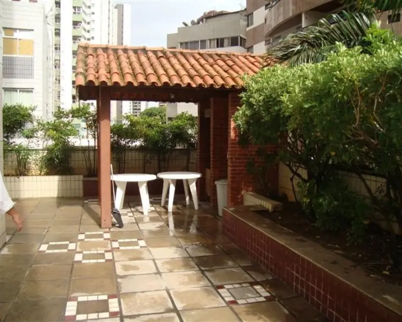 Foto 3 de Apartamento com 3 quartos à venda, 98m2 em Jaqueira, Recife - PE