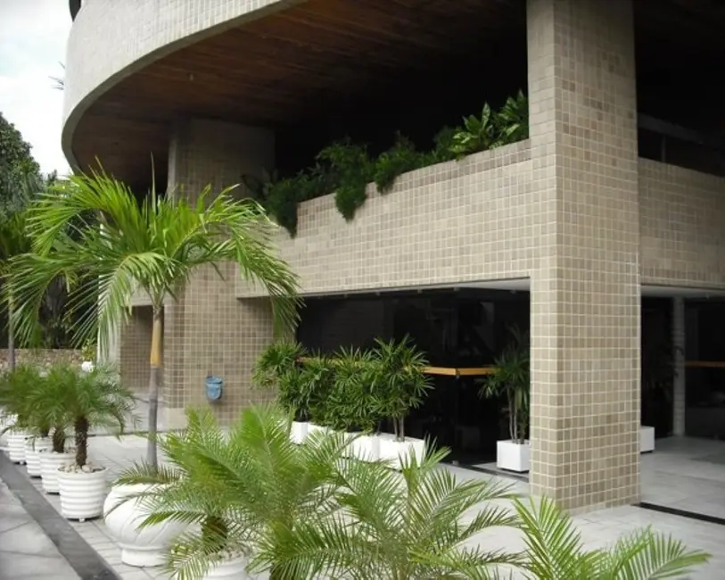 Foto 2 de Apartamento com 4 quartos à venda, 170m2 em Madalena, Recife - PE