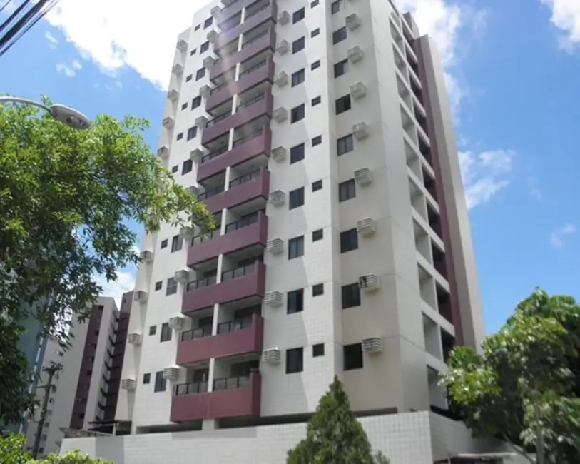 Foto 1 de Apartamento com 2 quartos à venda, 60m2 em Prado, Recife - PE