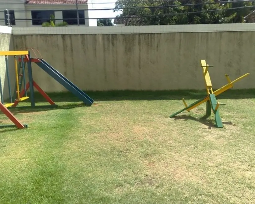 Foto 3 de Apartamento com 2 quartos à venda, 70m2 em Prado, Recife - PE