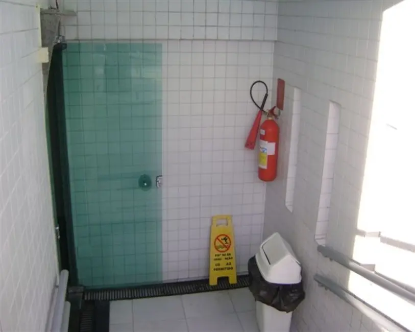 Foto 3 de Apartamento com 3 quartos à venda, 65m2 em Madalena, Recife - PE