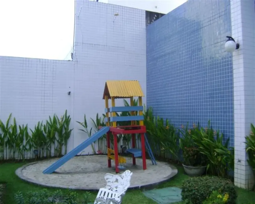 Apartamento com 3 quartos à venda, 65m2 em Madalena, Recife - PE - imagem 5 Foto 5 de Apartamento com 3 quartos à venda, 65m2 em Madalena, Recife - PE