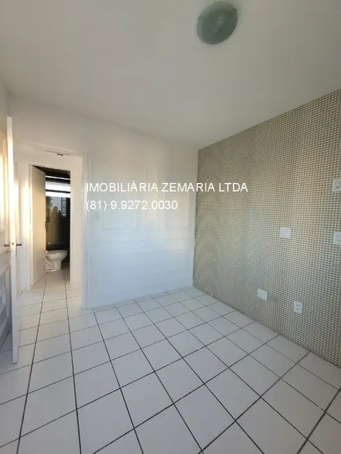 Foto 5 de Apartamento com 2 quartos à venda, 75m2 em Prado, Recife - PE