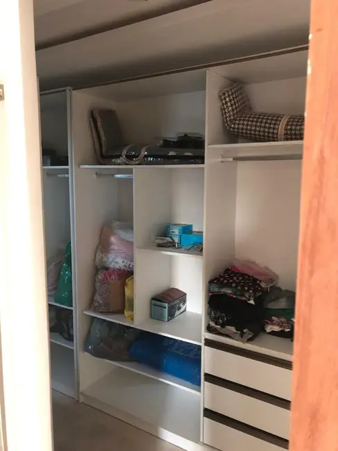 Casa com 4 quartos à venda, 280m2 em Curado, Jaboatao Dos Guararapes - PE - imagem 9 Foto 9 de Casa com 4 quartos à venda, 280m2 em Curado, Jaboatao Dos Guararapes - PE