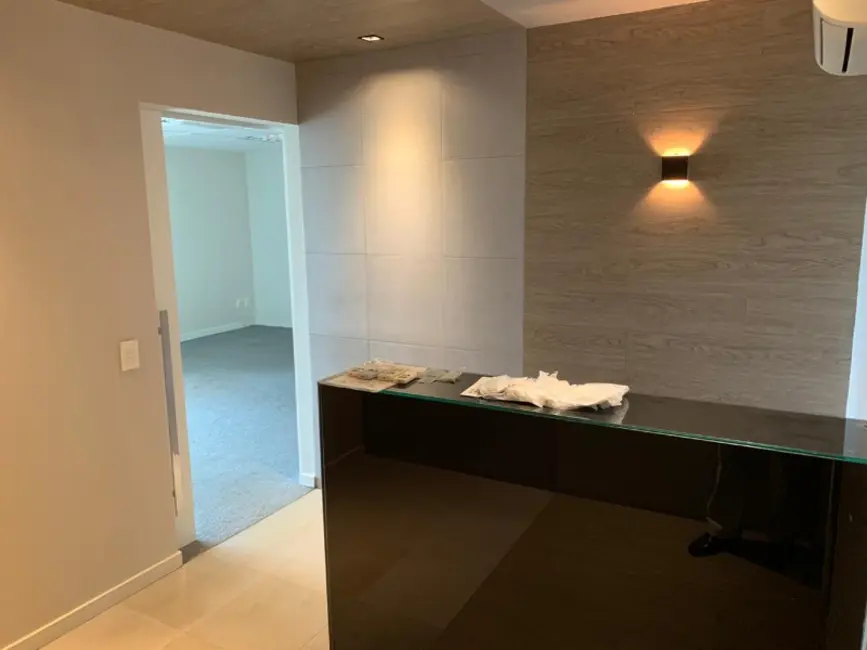 Foto 2 de Sala Comercial à venda e para alugar, 206m2 em Pina, Recife - PE