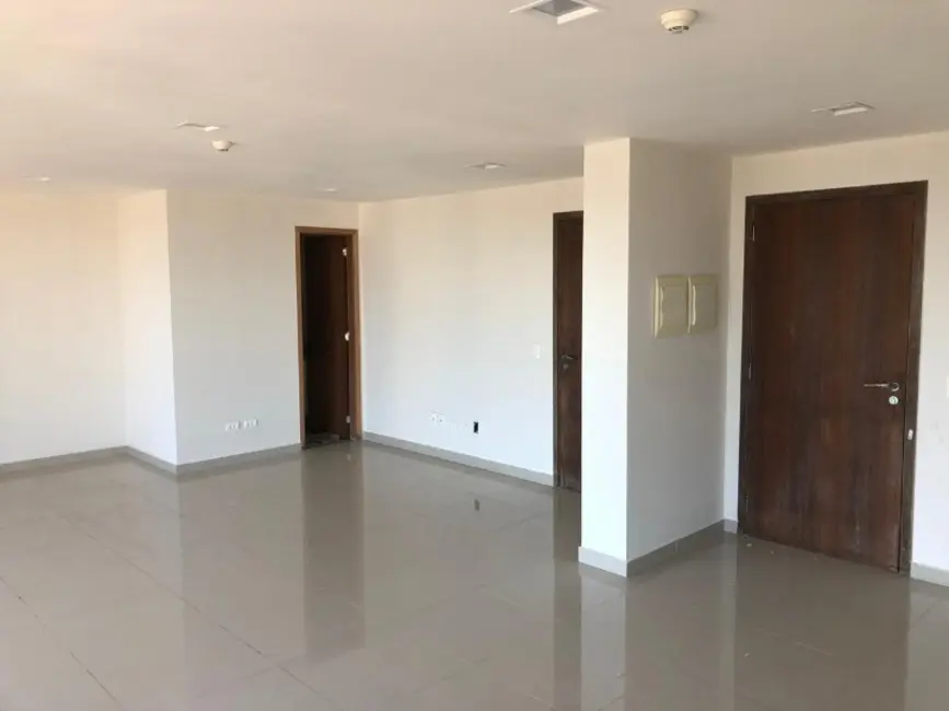 Foto 1 de Sala Comercial para alugar, 64m2 em Ilha do Leite, Recife - PE