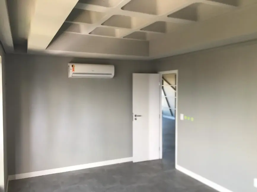 Foto 4 de Sala Comercial para alugar, 101m2 em Ilha do Leite, Recife - PE