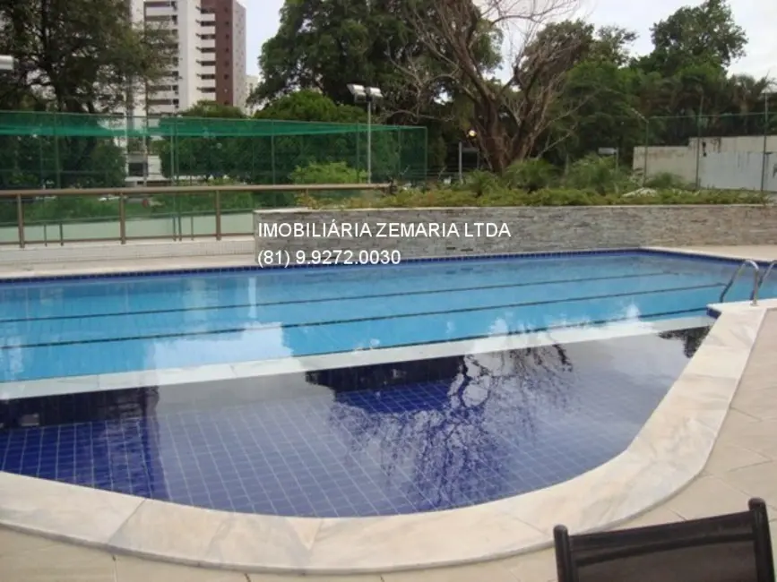 Foto 3 de Apartamento com 4 quartos à venda, 256m2 em Casa Forte, Recife - PE