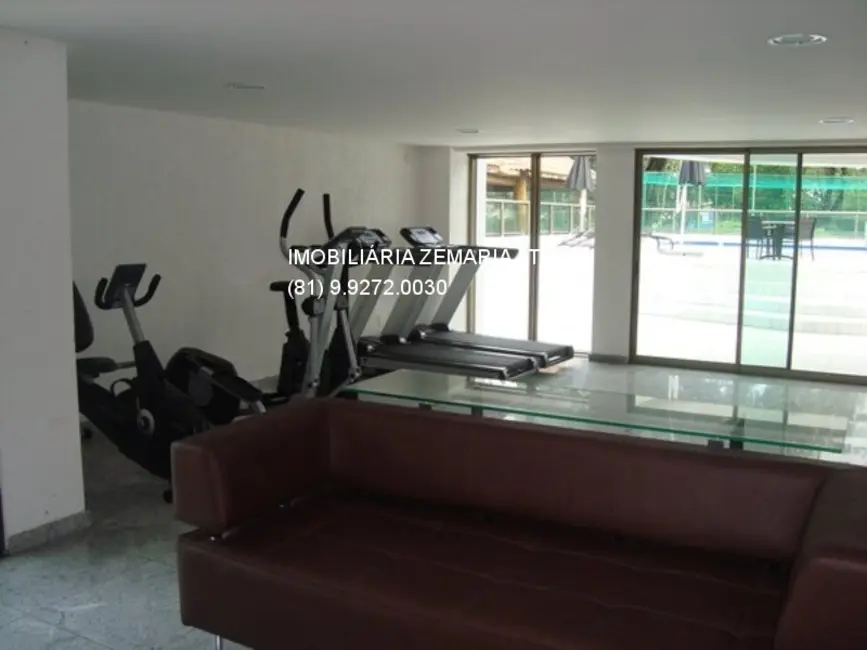 Foto 6 de Apartamento com 4 quartos à venda, 256m2 em Casa Forte, Recife - PE