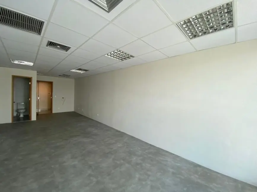 Sala Comercial à venda, 36m2 em Pina, Recife - PE - imagem 2 Foto 2 de Sala Comercial à venda, 36m2 em Pina, Recife - PE