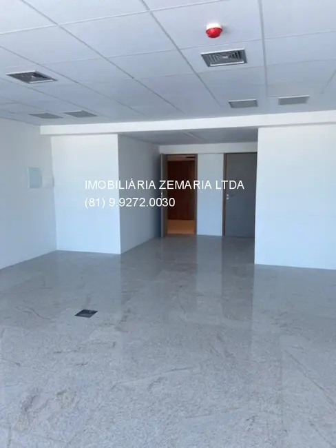 Foto 1 de Sala Comercial à venda e para alugar, 34m2 em Pina, Recife - PE