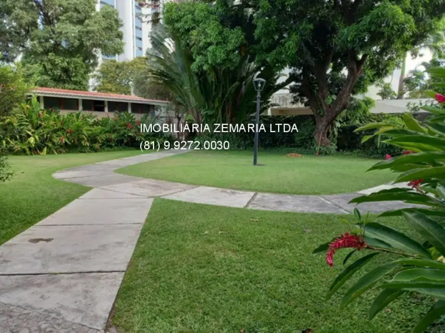 Foto 3 de Apartamento com 4 quartos à venda, 300m2 em Casa Forte, Recife - PE