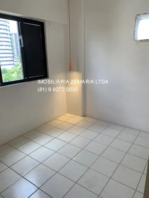 Foto 4 de Apartamento com 3 quartos à venda, 77m2 em Madalena, Recife - PE