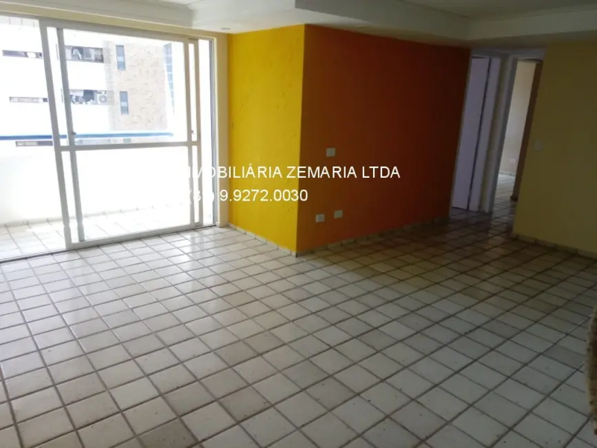 Foto 2 de Apartamento com 2 quartos à venda, 70m2 em Casa Amarela, Recife - PE