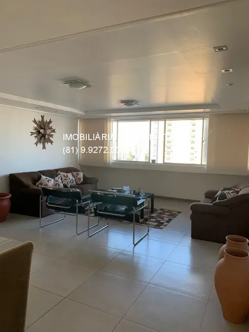 Foto 2 de Apartamento com 4 quartos à venda, 228m2 em Tamarineira, Recife - PE