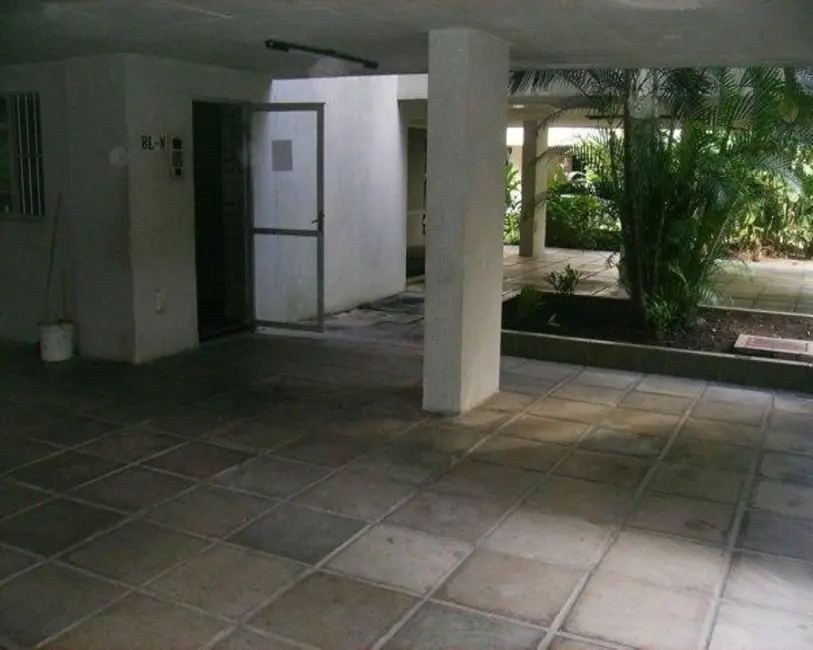 Foto 5 de Apartamento com 2 quartos à venda, 76m2 em Torre, Recife - PE