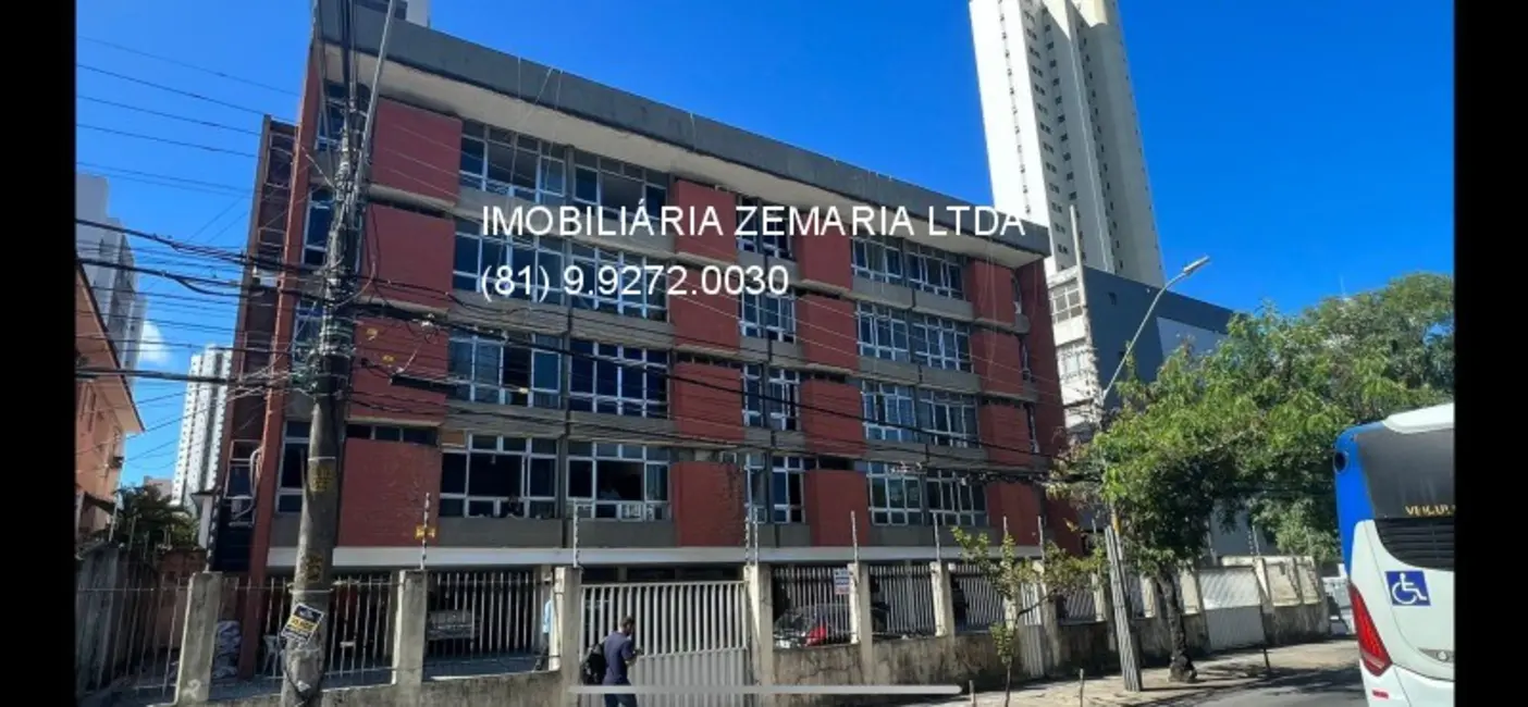 Foto 2 de Apartamento com 2 quartos à venda, 60m2 em Madalena, Recife - PE