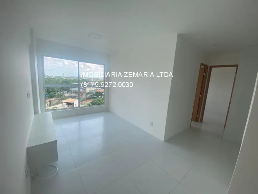 Foto 2 de Apartamento com 2 quartos à venda, 50m2 em Santana, Recife - PE