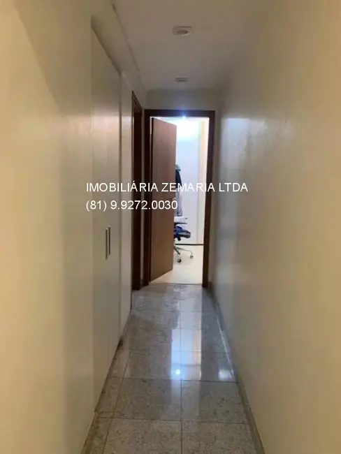 Foto 9 de Apartamento com 4 quartos à venda, 125m2 em Madalena, Recife - PE