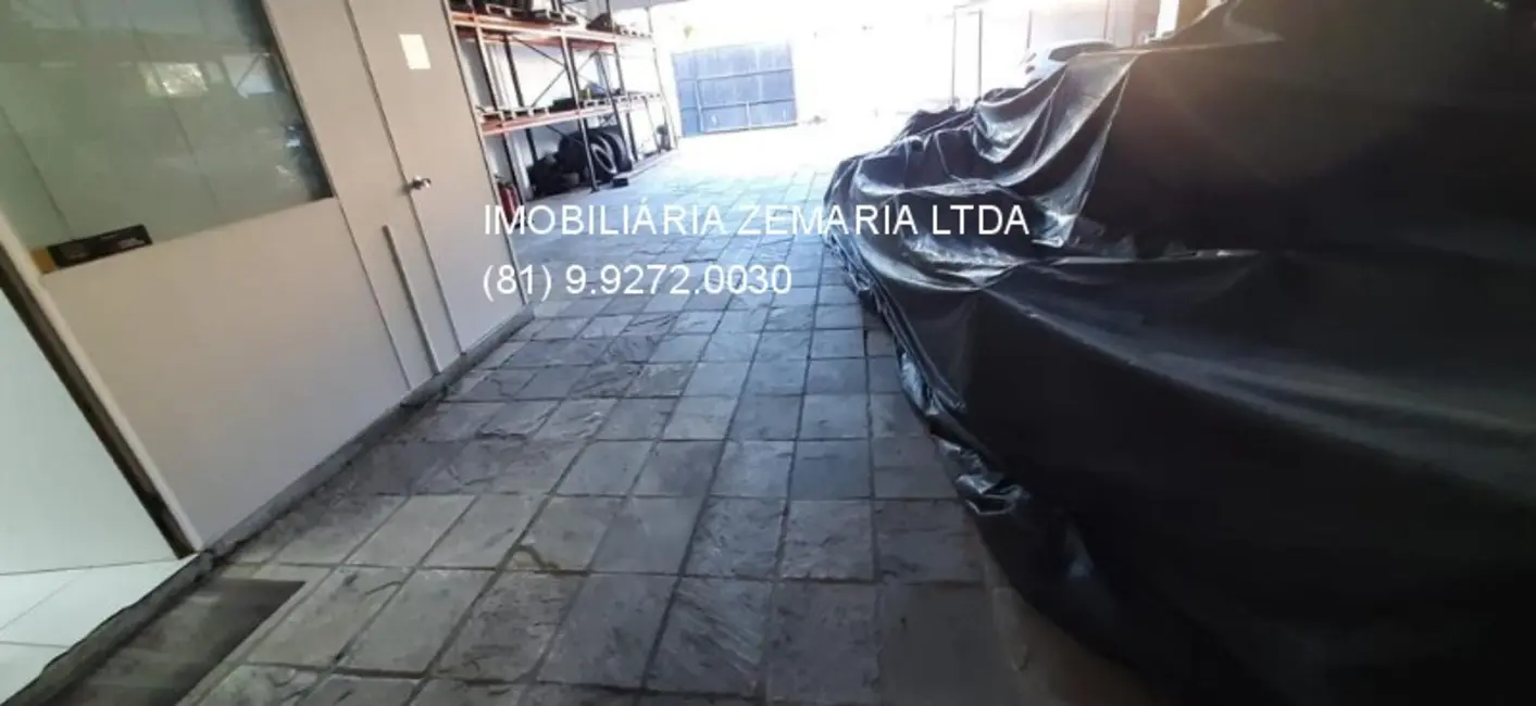 Armazém / Galpão à venda, 342m2 em Candeias, Jaboatao Dos Guararapes - PE - imagem 4 Foto 4 de Armazém / Galpão à venda, 342m2 em Candeias, Jaboatao Dos Guararapes - PE