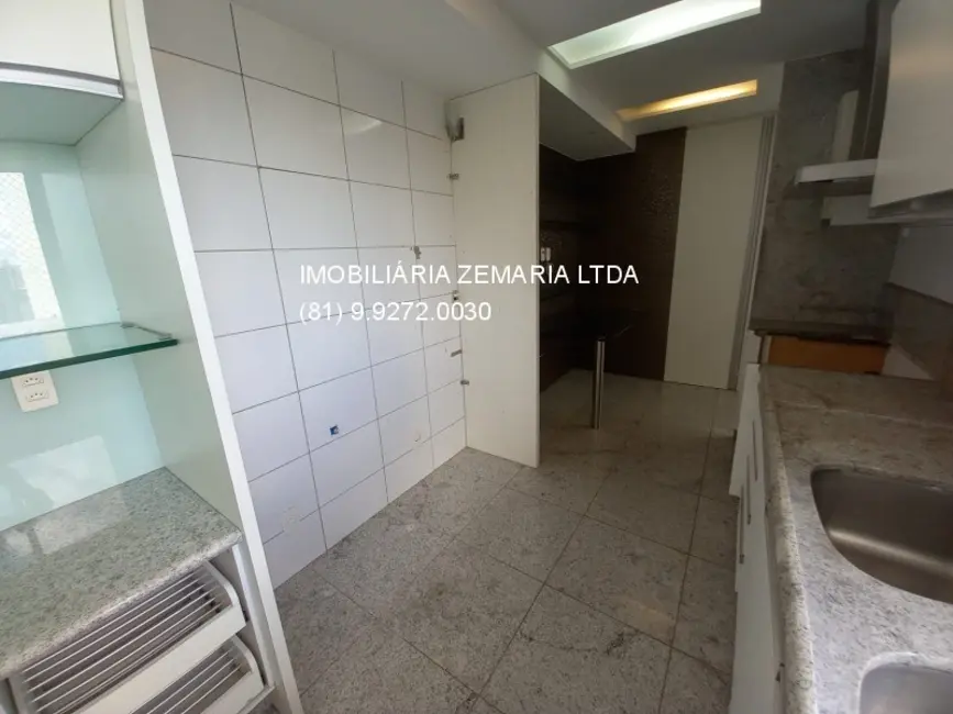 Foto 6 de Apartamento com 4 quartos à venda, 220m2 em Jaqueira, Recife - PE
