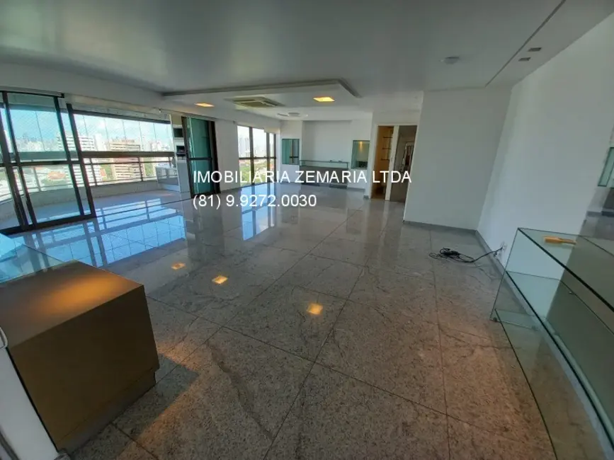 Foto 5 de Apartamento com 4 quartos à venda, 220m2 em Jaqueira, Recife - PE