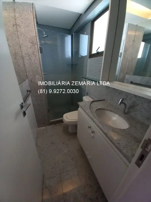 Foto 8 de Apartamento com 4 quartos à venda, 220m2 em Jaqueira, Recife - PE
