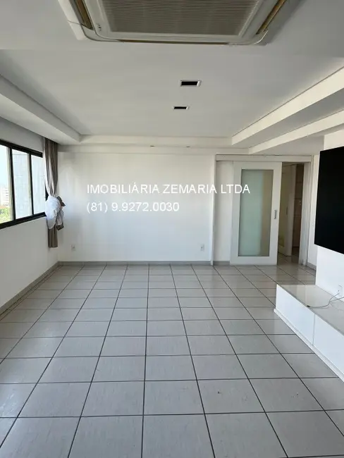 Foto 1 de Apartamento com 4 quartos à venda, 187m2 em Casa Forte, Recife - PE