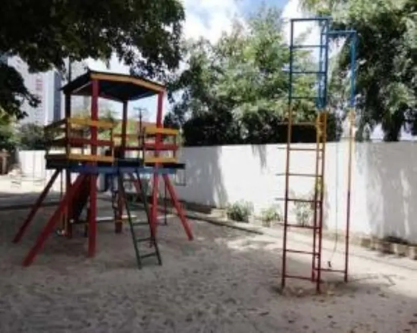 Apartamento com 2 quartos à venda, 67m2 em Torre, Recife - PE - imagem 3 Foto 3 de Apartamento com 2 quartos à venda, 67m2 em Torre, Recife - PE