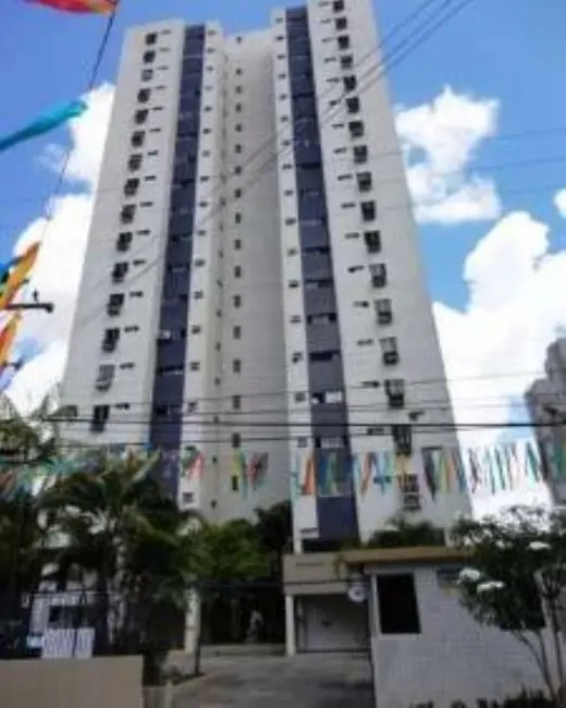 Foto 1 de Apartamento com 2 quartos à venda, 67m2 em Torre, Recife - PE
