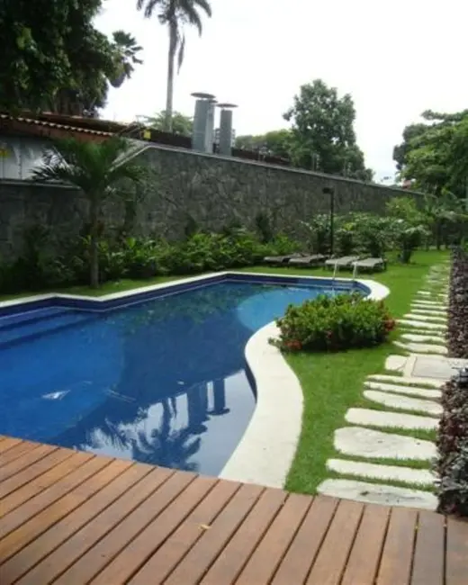 Foto 1 de Apartamento com 4 quartos à venda, 200m2 em Casa Forte, Recife - PE