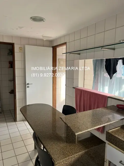 Apartamento com 4 quartos à venda, 287m2 em Casa Forte, Recife - PE - imagem 5 Foto 5 de Apartamento com 4 quartos à venda, 287m2 em Casa Forte, Recife - PE