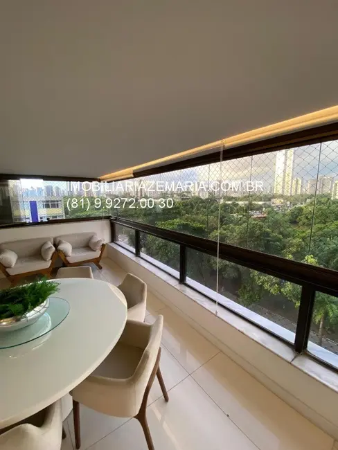 Foto 2 de Apartamento com 4 quartos à venda, 270m2 em Torre, Recife - PE