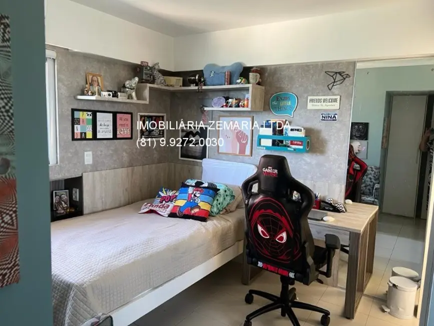 Foto 2 de Apartamento com 4 quartos à venda, 213m2 em Recife - PE