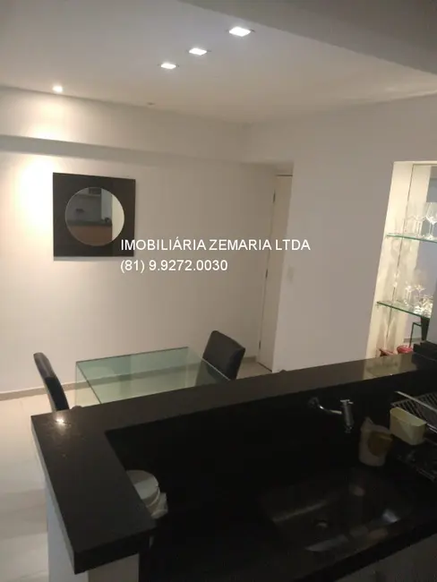 Apartamento com 2 quartos à venda, 52m2 em Boa Viagem, Recife - PE - imagem 2 Foto 2 de Apartamento com 2 quartos à venda, 52m2 em Boa Viagem, Recife - PE