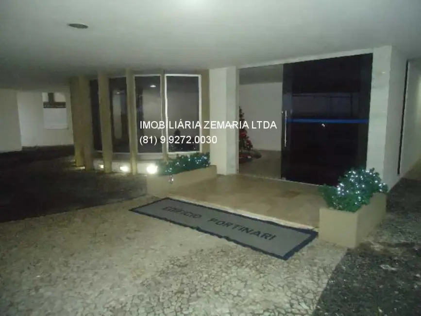 Apartamento com 3 quartos à venda e para alugar, 185m2 em Boa Viagem, Recife - PE - imagem 4 Foto 4 de Apartamento com 3 quartos à venda e para alugar, 185m2 em Boa Viagem, Recife - PE