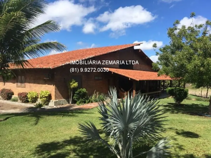 Casa com 6 quartos à venda, 412m2 em Nossa Senhora das Graças, Gravata - PE - imagem 3 Foto 3 de Casa com 6 quartos à venda, 412m2 em Nossa Senhora das Graças, Gravata - PE