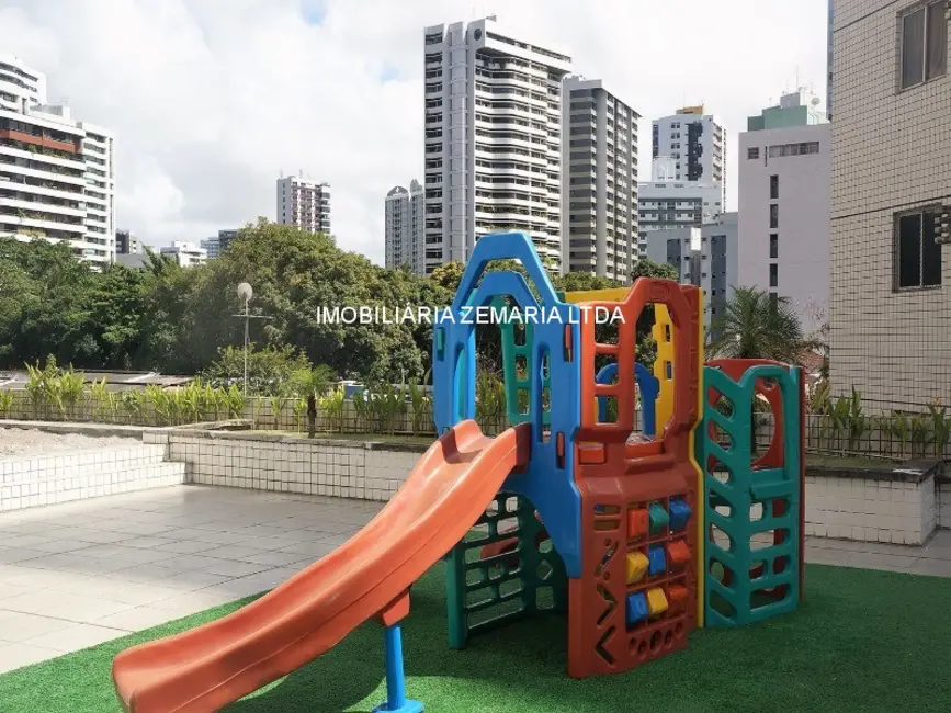 Foto 3 de Apartamento com 3 quartos à venda, 150m2 em Jaqueira, Recife - PE