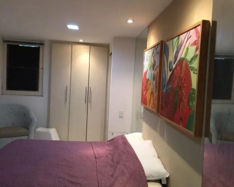 Casa com 4 quartos à venda, 350m2 em Apipucos, Recife - PE - imagem 6 Foto 6 de Casa com 4 quartos à venda, 350m2 em Apipucos, Recife - PE