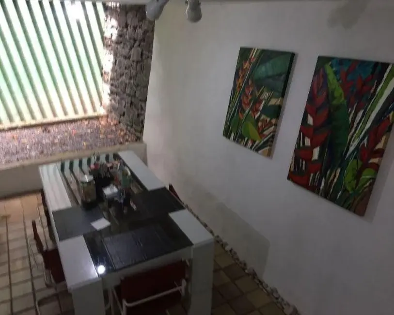 Casa com 4 quartos à venda, 350m2 em Apipucos, Recife - PE - imagem 9 Foto 9 de Casa com 4 quartos à venda, 350m2 em Apipucos, Recife - PE