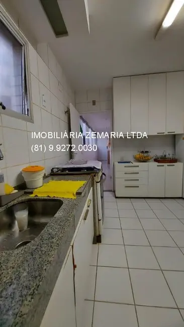 Apartamento com 3 quartos à venda, 205m2 em Boa Viagem, Recife - PE - imagem 4 Foto 4 de Apartamento com 3 quartos à venda, 205m2 em Boa Viagem, Recife - PE