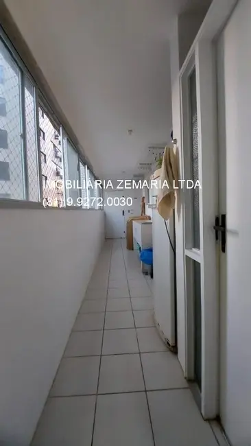 Apartamento com 3 quartos à venda, 205m2 em Boa Viagem, Recife - PE - imagem 3 Foto 3 de Apartamento com 3 quartos à venda, 205m2 em Boa Viagem, Recife - PE