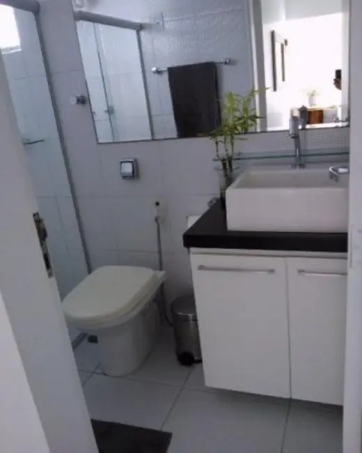 Foto 4 de Apartamento com 2 quartos à venda, 74m2 em Graças, Recife - PE