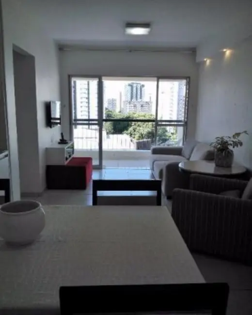 Foto 2 de Apartamento com 2 quartos à venda, 74m2 em Graças, Recife - PE