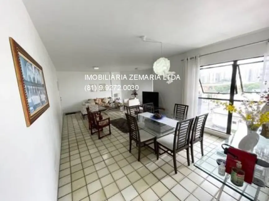 Foto 5 de Apartamento com 4 quartos à venda, 147m2 em Casa Forte, Recife - PE